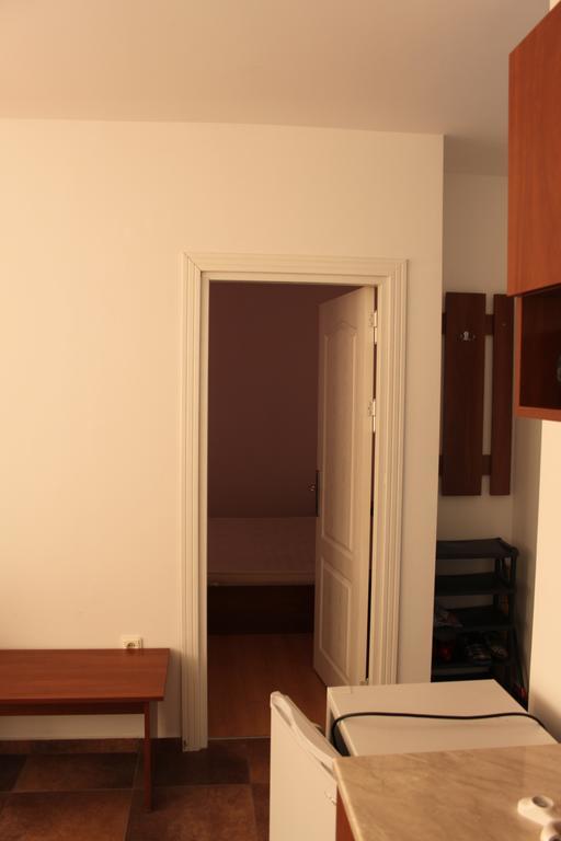 Abelia Residence Apartment Regina サニービーチ エクステリア 写真