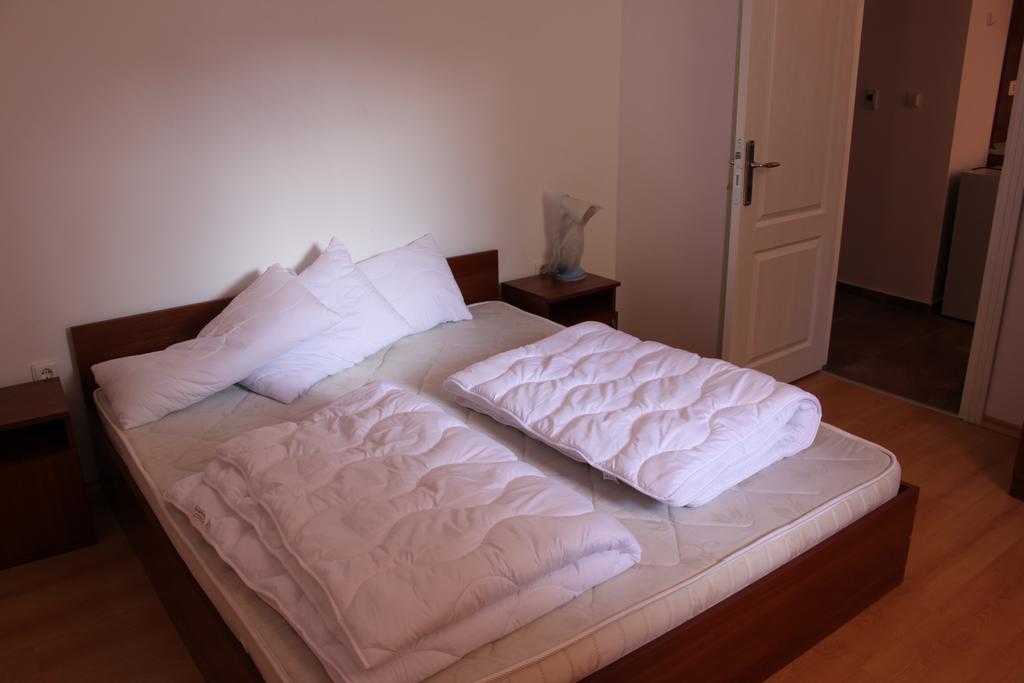 Abelia Residence Apartment Regina サニービーチ エクステリア 写真